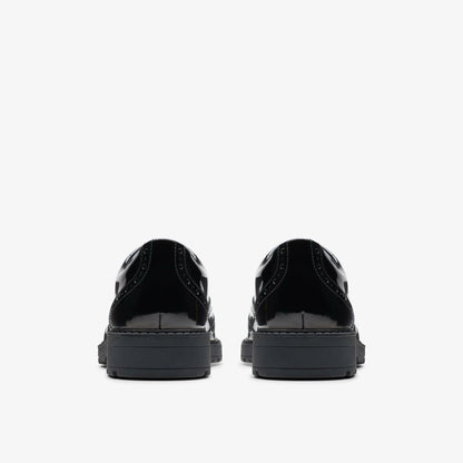 Loxham Brogue Youth Black Patent | Clarks For Sale