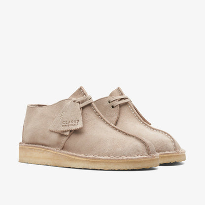 Desert Trek Sand Suede | Clarks US