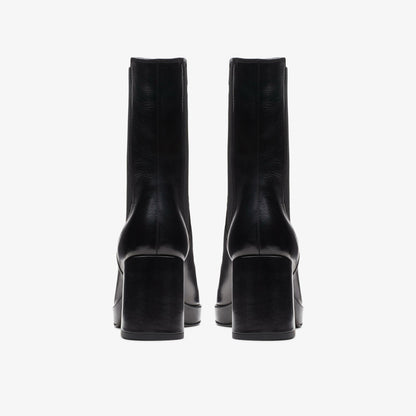 Pique Up Black Leather | Clarks