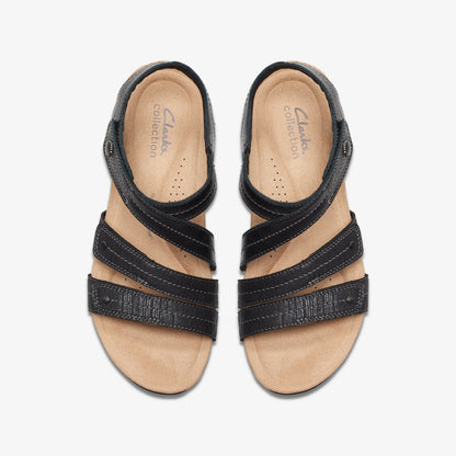 Calenne Clara Black Combination | Clarks US