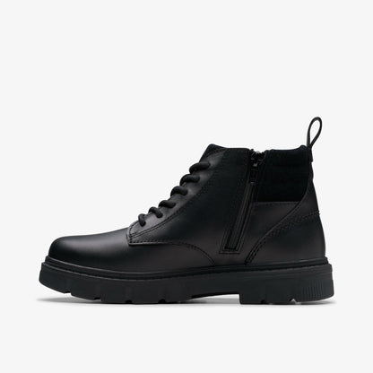 Lorcam Trail Youth Black Leather | Clarks