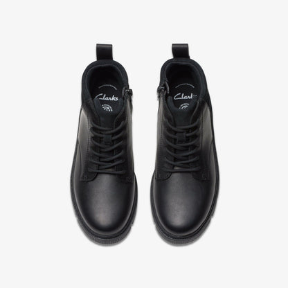 Lorcam Trail Youth Black Leather | Clarks