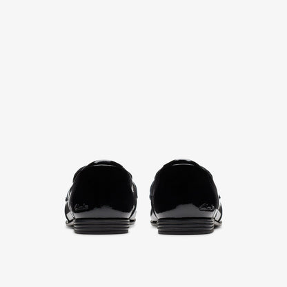 Finja Bright Older Black Patent | Clarks