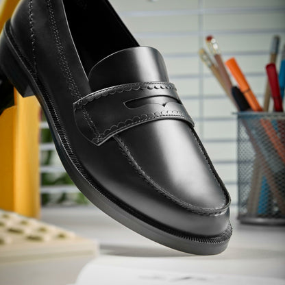 Straven Edge Black Leather | Clarks Onsale
