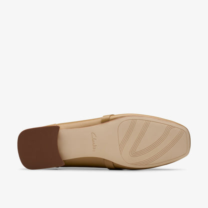 Ubree15 Lily Light Tan Combination | Clarks US