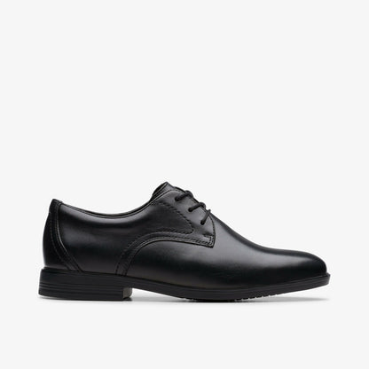 Jonwin Step Youth Black Leather | Clarks Onsale