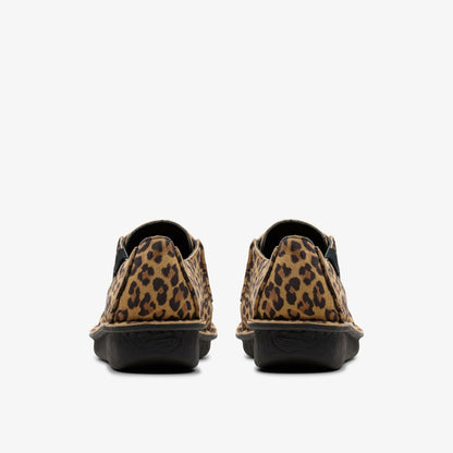 Funny Dream Leopard Suede | Clarks