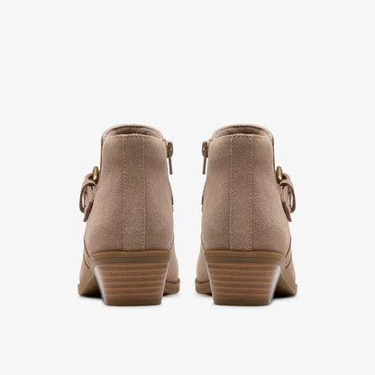Danyelle Wish Light Taupe Suede | Clarks