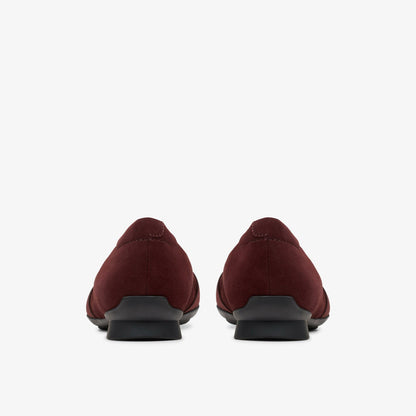 Jazmynn Gem Merlot Suede | Clarks