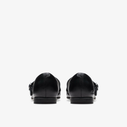 Finja Bar Older Black Leather | Clarks Onsale