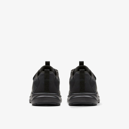 Deyes Dash Kid Black/Black | Clarks