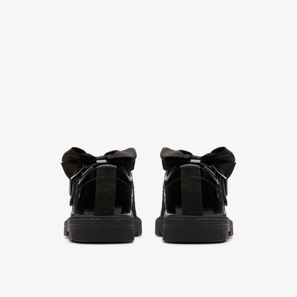 Lorcam Jane Kid Black Patent | Clarks Discount