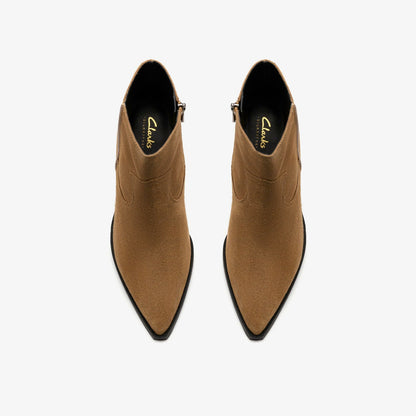 Kheda West Dark Tan | Clarks